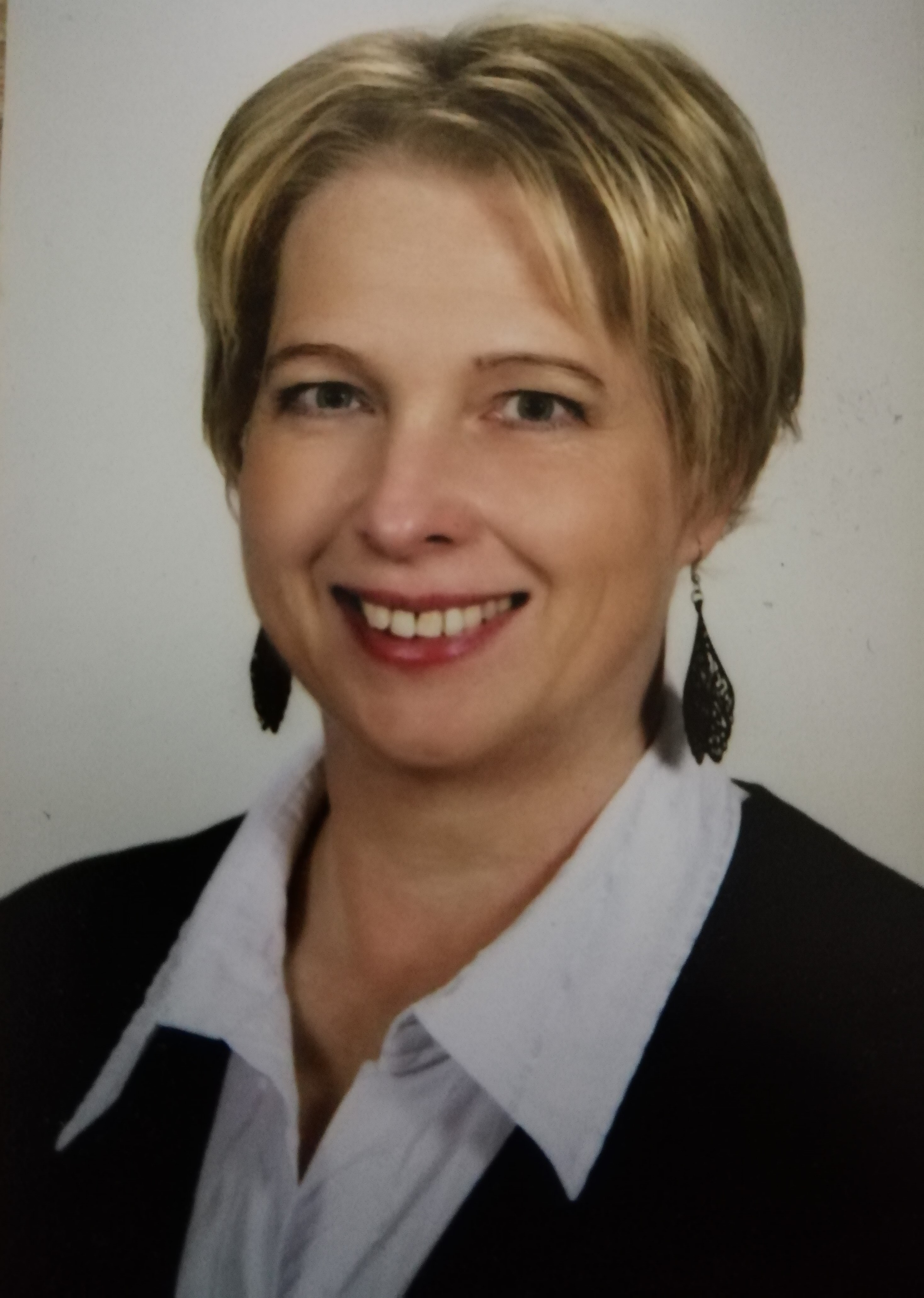 Bnos Bernadett
